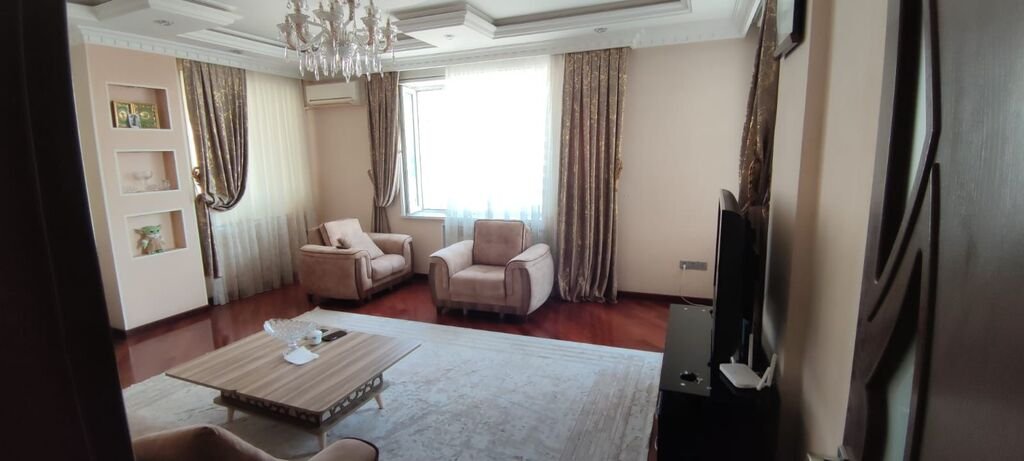 Satılır 3 otaqlı yeni tikili, 141 m², Xətai m.-1