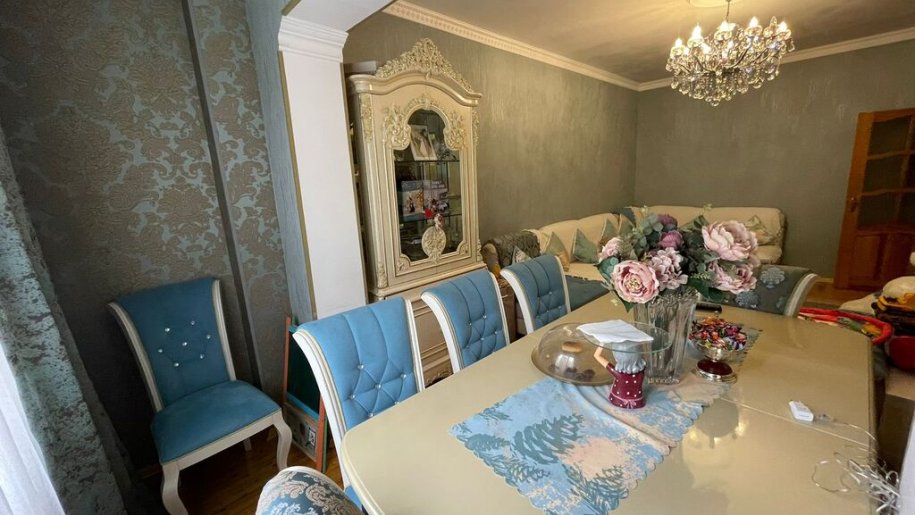 Satılır 2 otaqlı köhnə tikili, 55 m², Memar Əcəmi m.-5