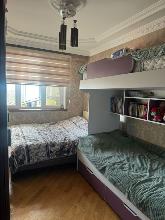 Satılır 2 otaqlı yeni tikili, 60 m², İnşaatçılar m.-4
