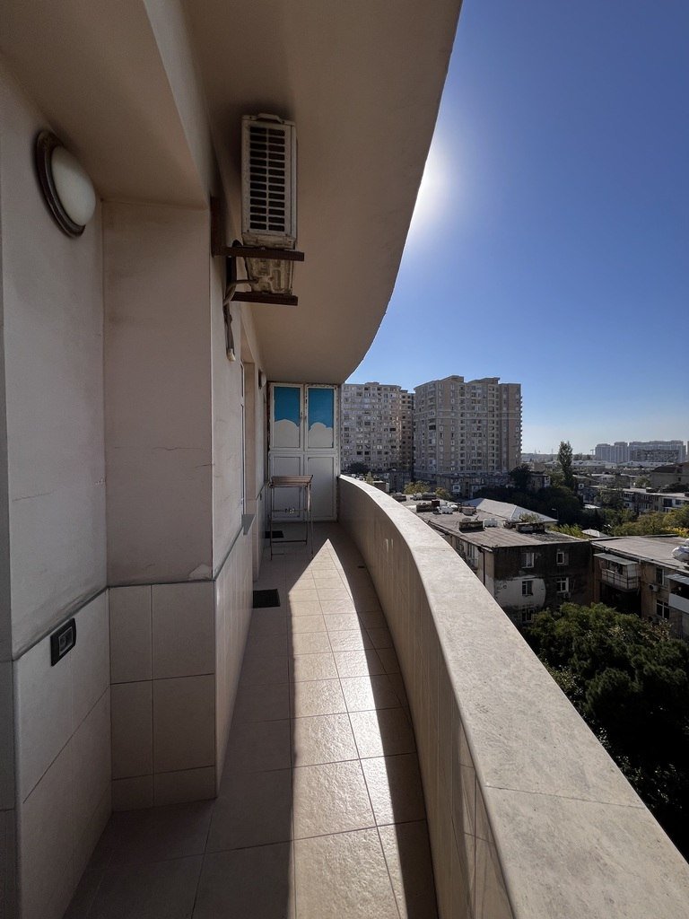 Satılır 4 otaqlı yeni tikili, 183 m², Elmlər Akademiyası m.-15