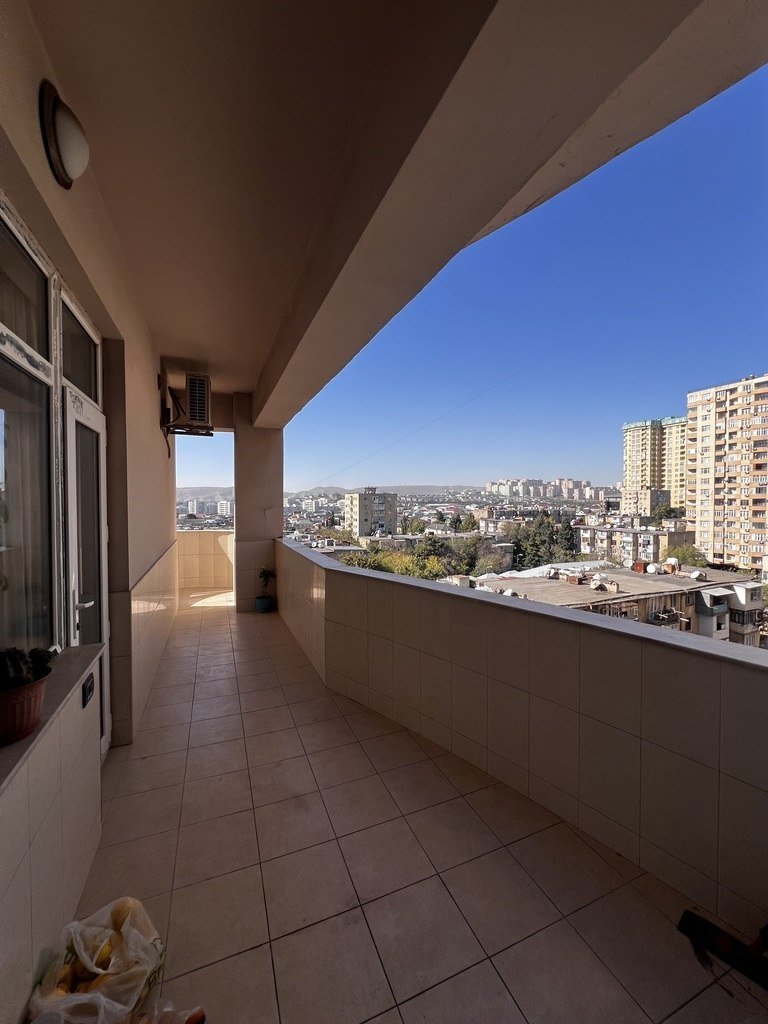 Satılır 4 otaqlı yeni tikili, 183 m², Elmlər Akademiyası m.-20