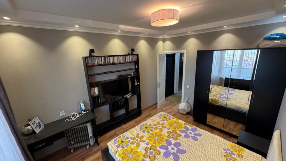 Satılır 3 otaqlı köhnə tikili, 60 m², Əhmədli m.-4