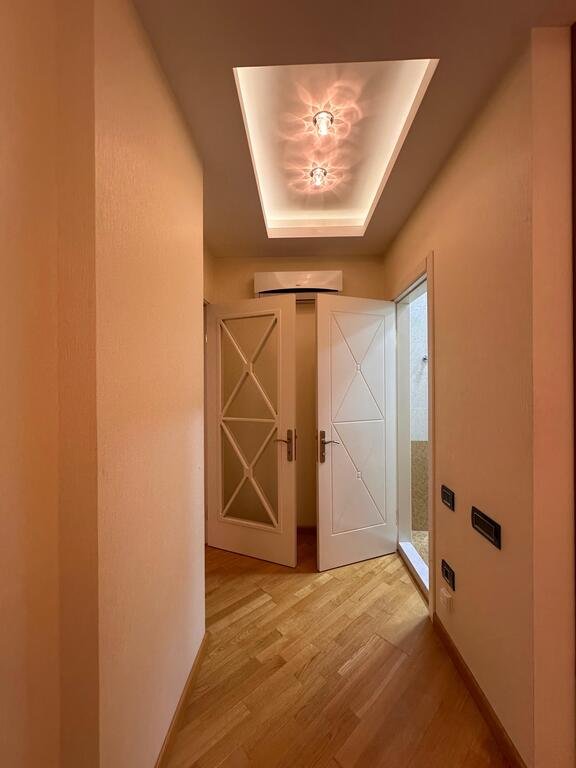 Kirayə verilir 3 otaqlı yeni tikili, 180 m², Nizami m.-7