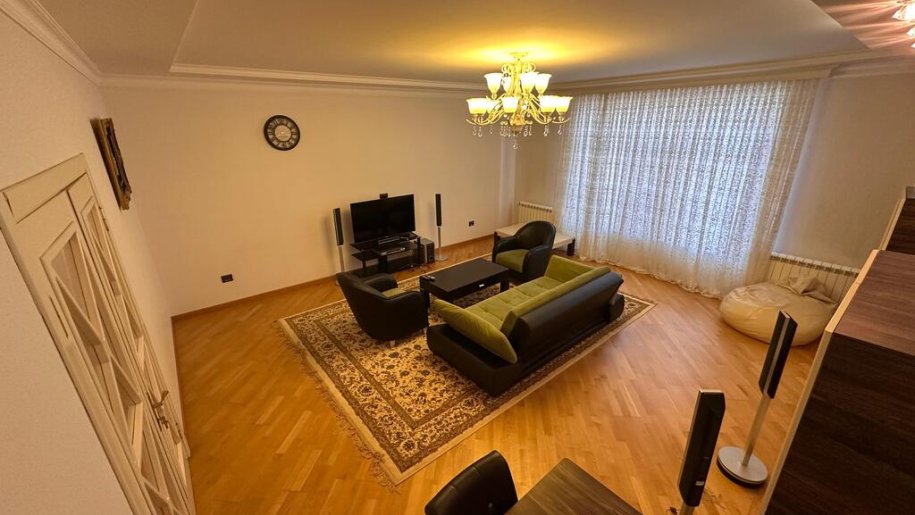 Kirayə verilir 3 otaqlı yeni tikili, 180 m², Nizami m.-8