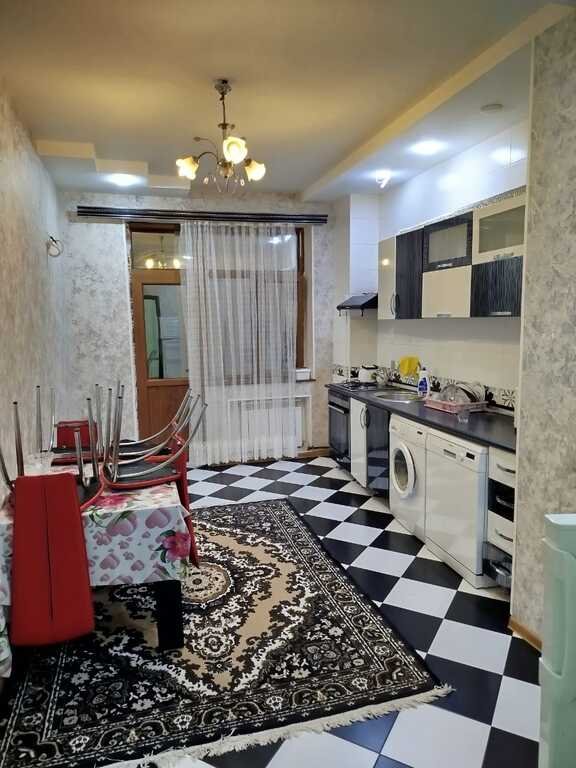 Kirayə verilir 3 otaqlı yeni tikili, 137 m², Nəriman Nərimanov m.-4