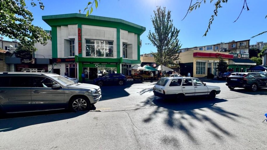 Satılır 2 otaqlı köhnə tikili, 40 m², Azadlıq Prospekti m.-11