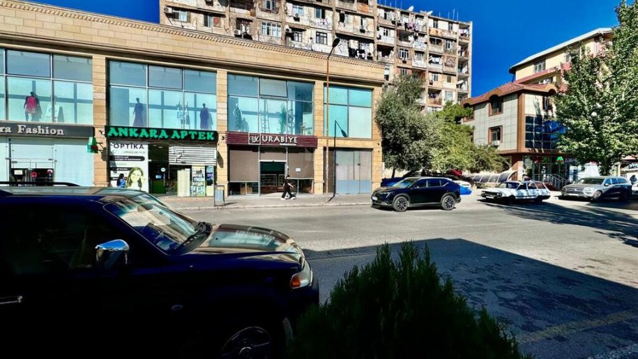 Satılır 2 otaqlı köhnə tikili, 40 m², Azadlıq Prospekti m.-12