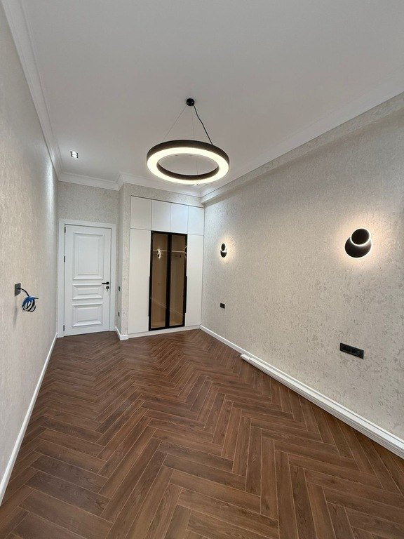 Satılır 2 otaqlı yeni tikili, 68.7 m², Elmlər Akademiyası m.-1