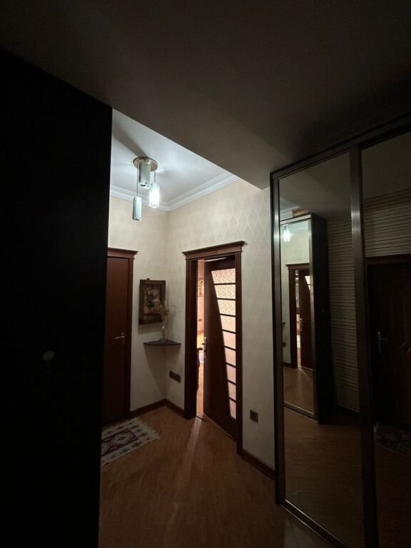 Satılır 2 otaqlı yeni tikili, 81 m², Azadlıq Prospekti m.-14