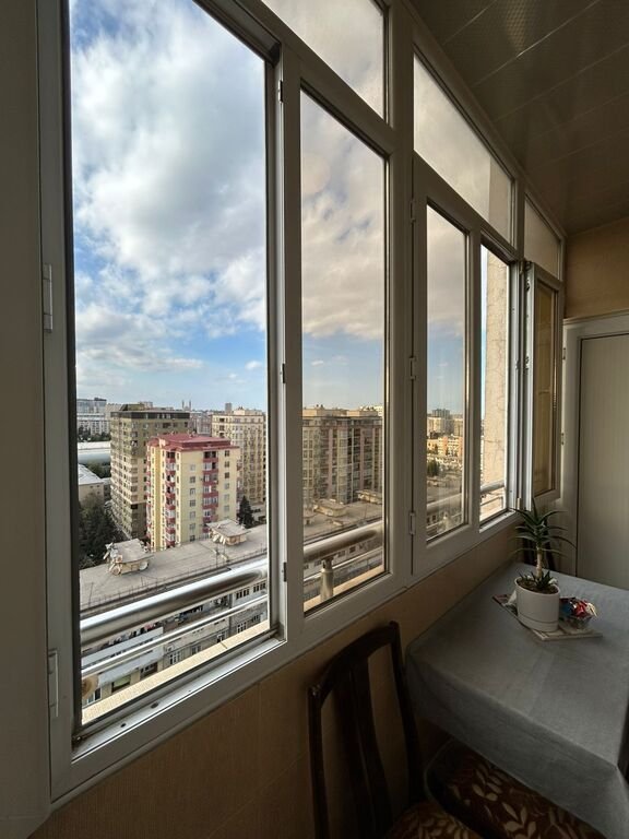 Satılır 2 otaqlı yeni tikili, 81 m², Azadlıq Prospekti m.-16