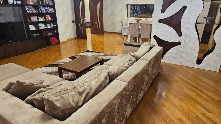 Satılır 3 otaqlı yeni tikili, 170 m², Nəriman Nərimanov m.-4