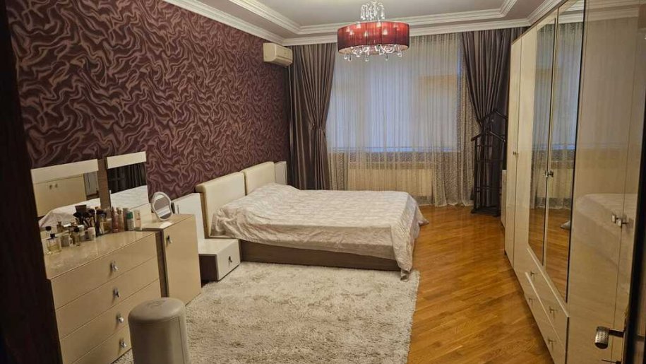 Satılır 3 otaqlı yeni tikili, 170 m², Nəriman Nərimanov m.-9