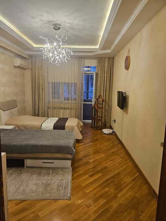 Satılır 3 otaqlı yeni tikili, 170 m², Nəriman Nərimanov m.-11