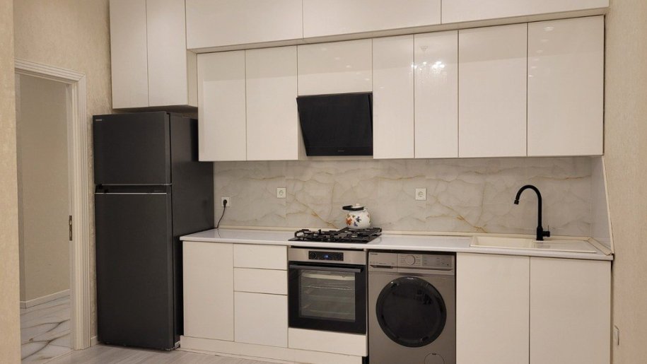 Kirayə verilir 2 otaqlı yeni tikili, 80 m², Xətai m.-2