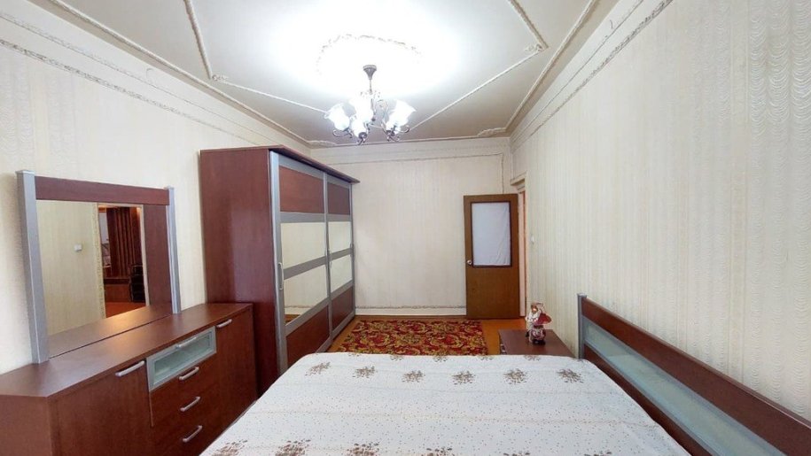 Kirayə verilir 4 otaqlı köhnə tikili, 100 m², Memar Əcəmi m.-3