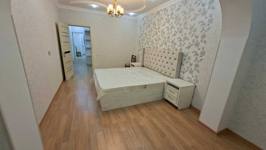 Satılır 3 otaqlı köhnə tikili, 100 m², Nəriman Nərimanov m.-4