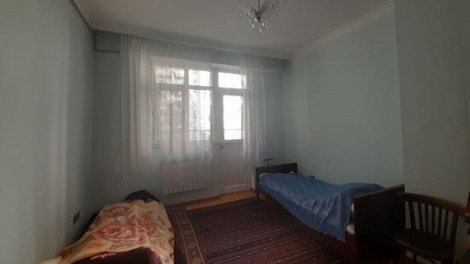 Satılır 3 otaqlı yeni tikili, 107 m², İnşaatçılar m.-3