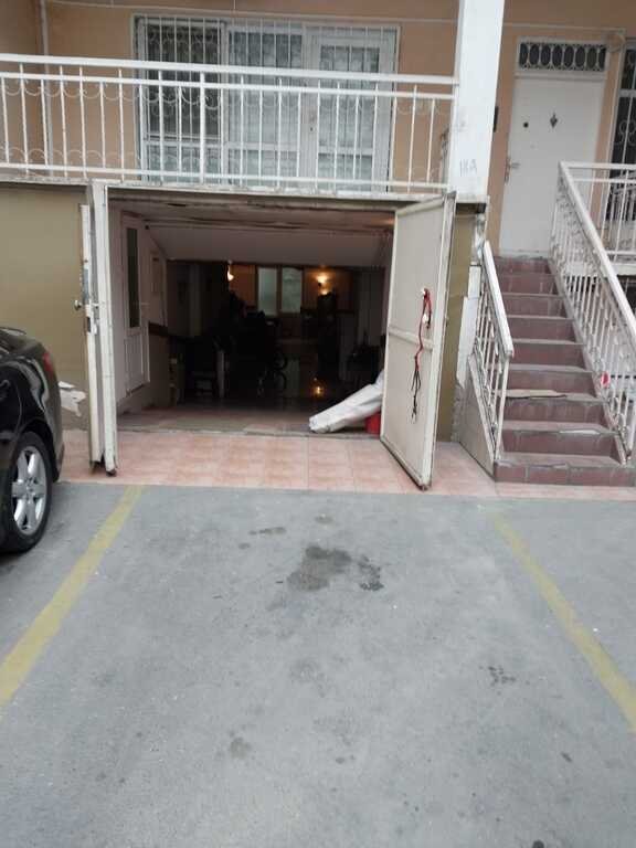 Satılır 9 otaqlı köhnə tikili, 400 m², Sahil m.-22