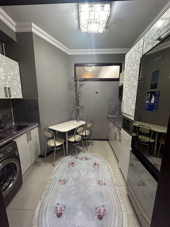 Satılır 2 otaqlı yeni tikili, 68 m², 8-ci mikrorayon-11
