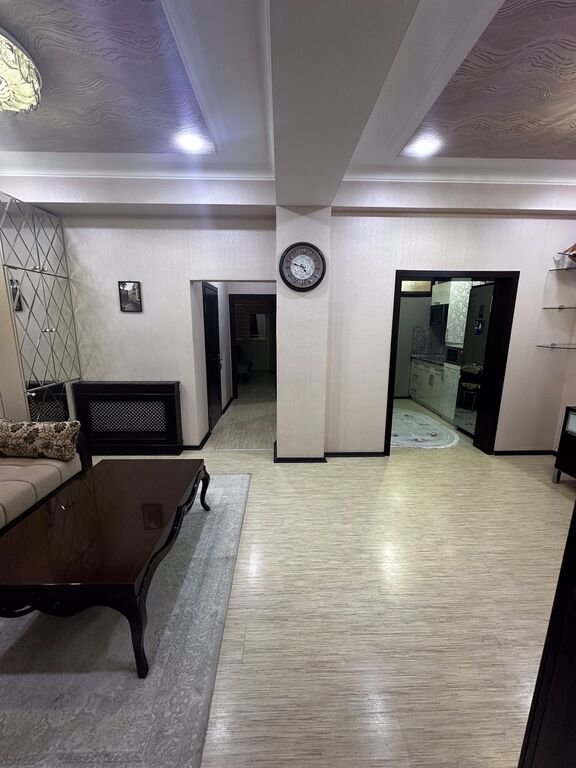 Satılır 2 otaqlı yeni tikili, 68 m², 8-ci mikrorayon-21