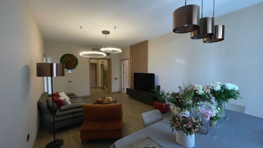 Satılır 2 otaqlı yeni tikili, 103 m², 8 noyabr-6