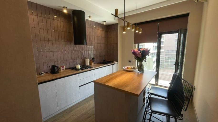 Satılır 2 otaqlı yeni tikili, 103 m², 8 noyabr-12