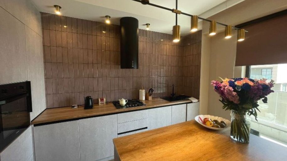 Satılır 2 otaqlı yeni tikili, 103 m², 8 noyabr-13