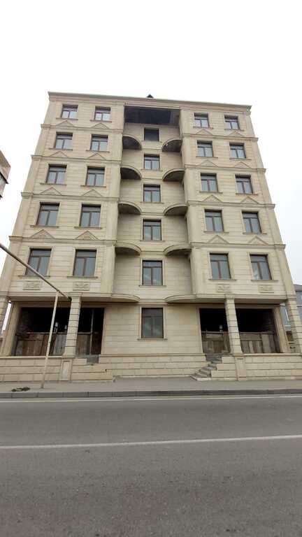 3000 m<sup>2</sup> obyekt satılır, Qaraçuxur-1