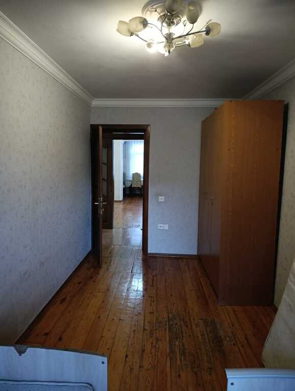 Kirayə verilir 2 otaqlı köhnə tikili, 50 m², İnşaatçılar m.-3