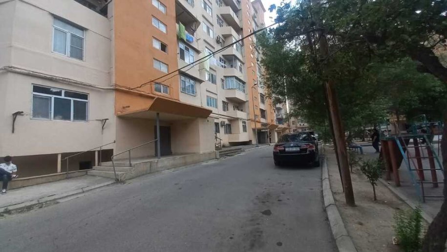 Satılır 1 otaqlı köhnə tikili, 45 m², Qaraçuxur-1