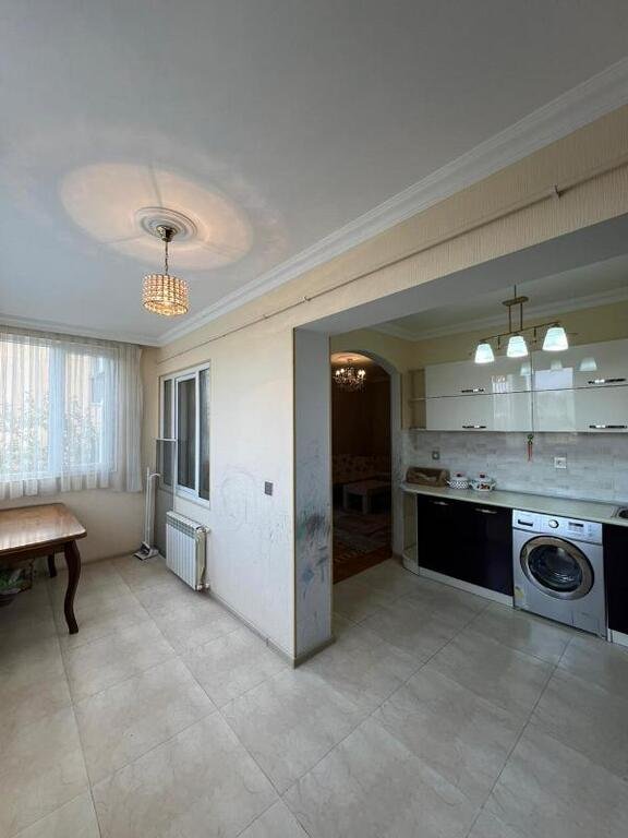 Satılır 4 otaqlı köhnə tikili, 110 m², İnşaatçılar m.-10