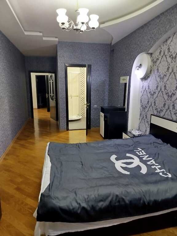 Kirayə verilir 3 otaqlı yeni tikili, 137 m², Nəriman Nərimanov m.-6