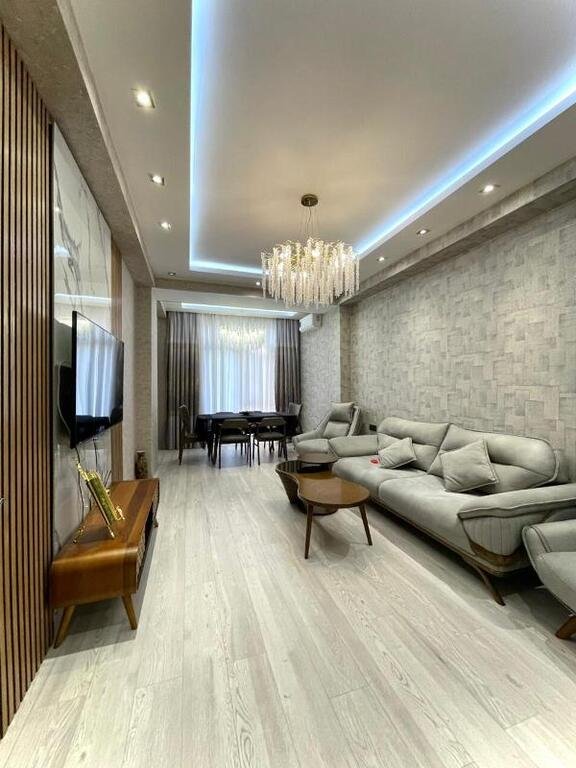 Satılır 3 otaqlı yeni tikili, 101 m², 8 noyabr-1