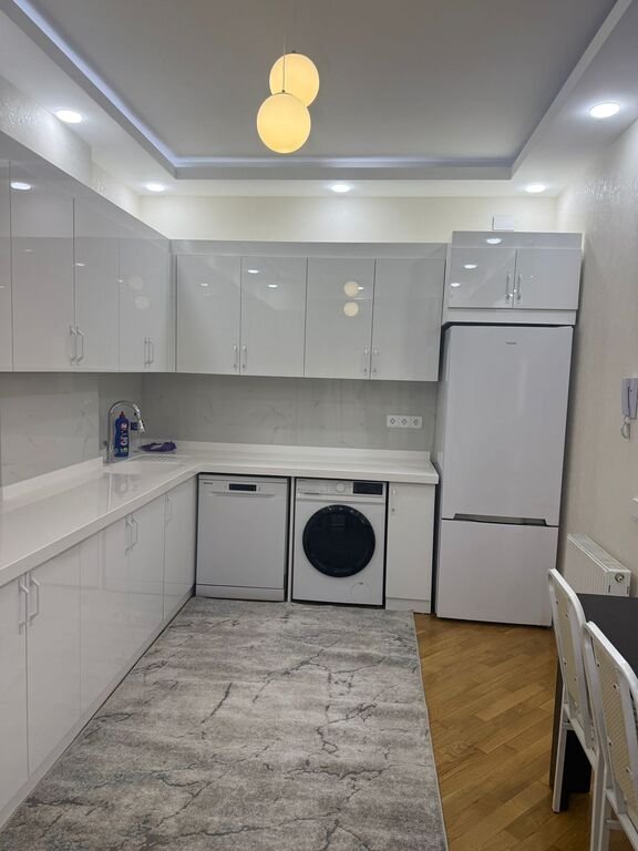 Kirayə verilir 3 otaqlı yeni tikili, 80 m², Xətai m.-6
