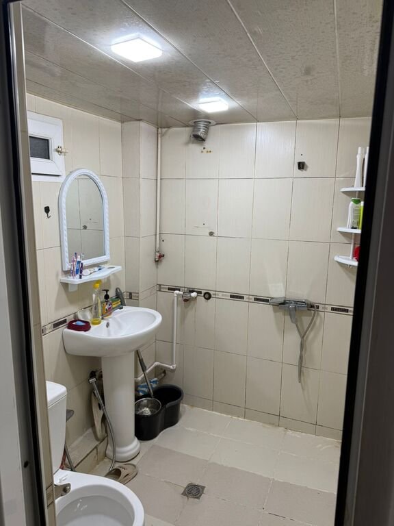 Satılır 2 otaqlı köhnə tikili, 45 m², Həzi Aslanov m.-8