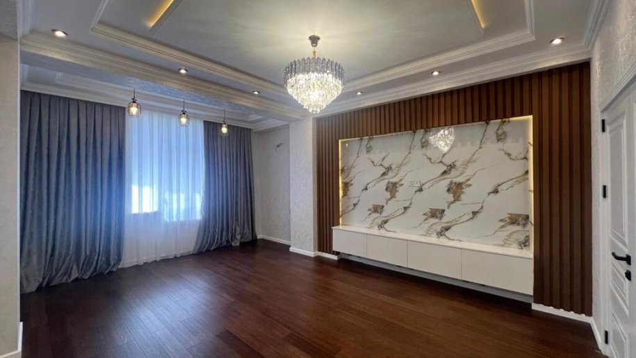 Satılır 3 otaqlı yeni tikili, 100 m², Qara Qarayev m.-4