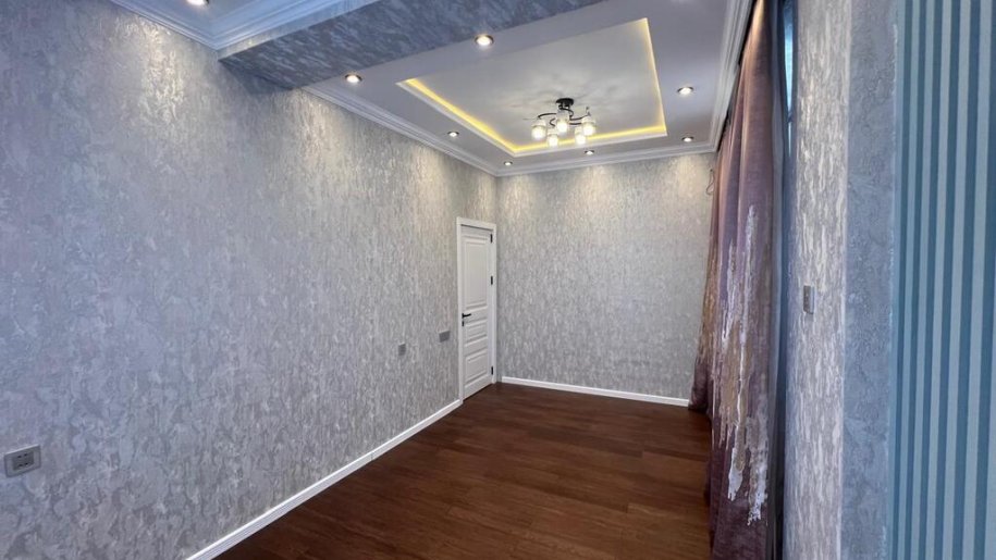 Satılır 3 otaqlı yeni tikili, 100 m², Qara Qarayev m.-6