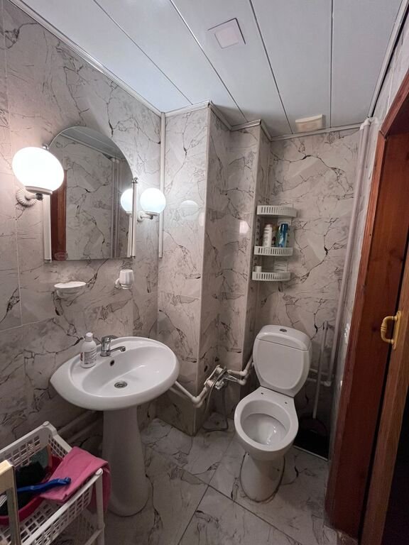 Satılır 2 otaqlı köhnə tikili, 64 m², Nizami m.-10