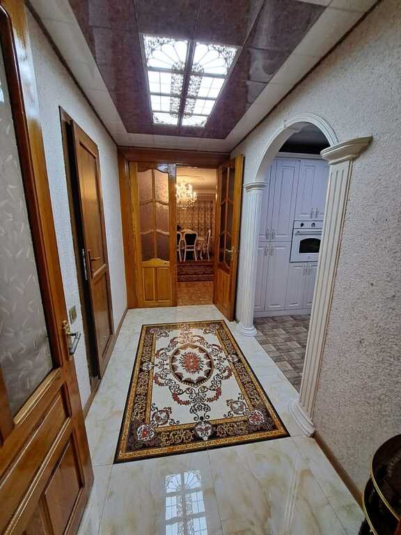 Satılır 4 otaqlı köhnə tikili, 145 m², Elmlər Akademiyası m.-6