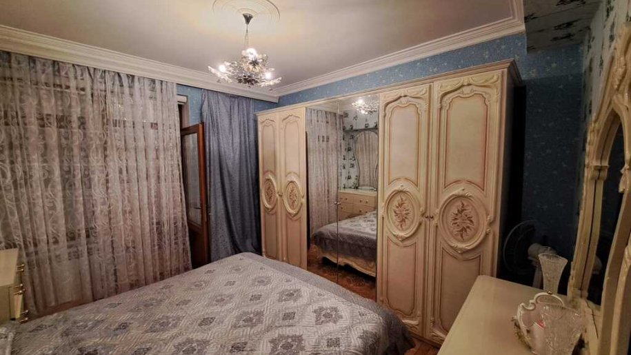 Satılır 4 otaqlı köhnə tikili, 145 m², Elmlər Akademiyası m.-7