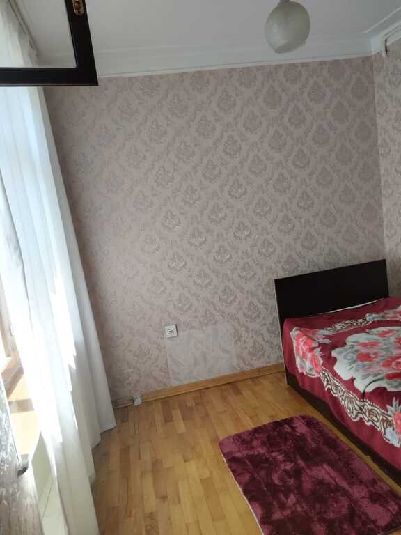 Satılır 3 otaqlı köhnə tikili, 62 m², Həzi Aslanov m.-2