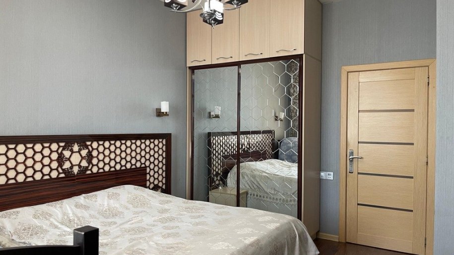 Satılır 2 otaqlı yeni tikili, 80 m², Azadlıq Prospekti m.-4