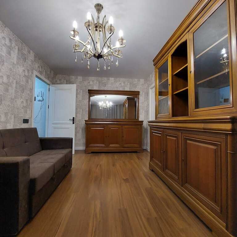 Kirayə verilir 2 otaqlı köhnə tikili, 45 m², Neftçilər m.-9