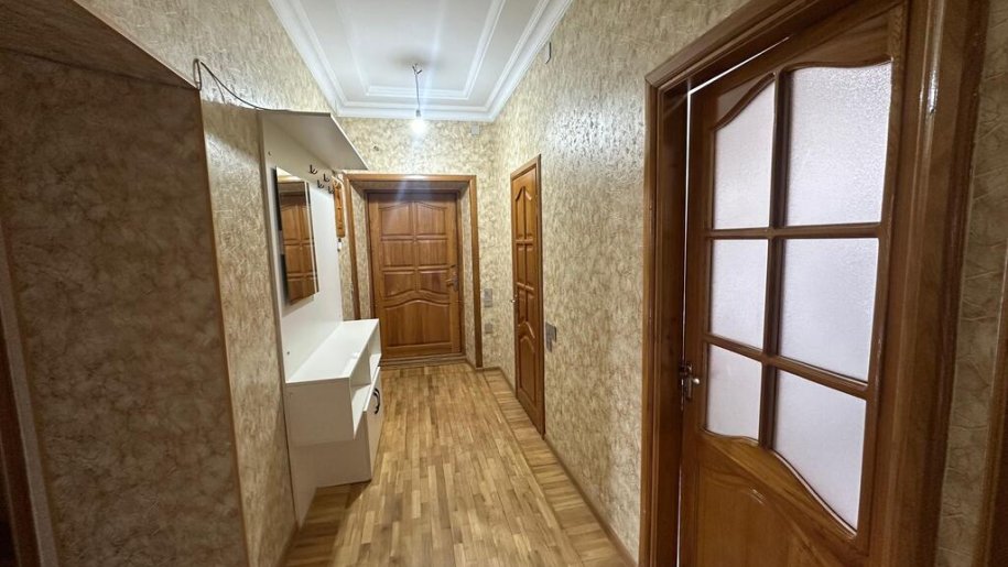 Kirayə verilir 3 otaqlı köhnə tikili, 170 m², Nərimanov-3