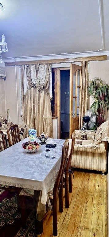 Satılır 3 otaqlı köhnə tikili, 85 m², Qara Qarayev m.-3