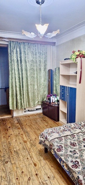 Satılır 3 otaqlı köhnə tikili, 85 m², Qara Qarayev m.-7