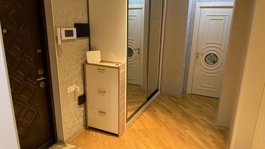 Kirayə verilir 4 otaqlı yeni tikili, 110 m², Nəsimi m.-14