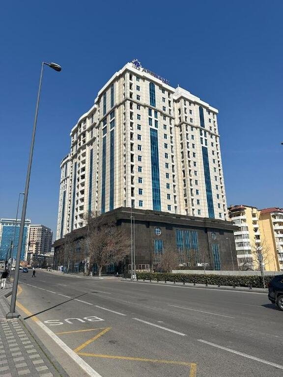 Satılır 5 otaqlı yeni tikili, 180 m², Nizami m.-1