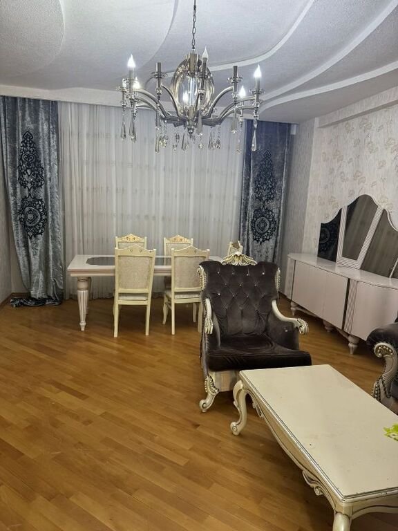Satılır 5 otaqlı yeni tikili, 180 m², Nizami m.-4