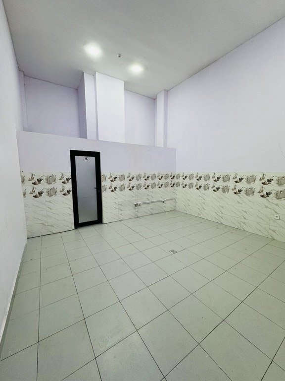 30 m<sup>2</sup> obyekt satılır, Nizami m.-4